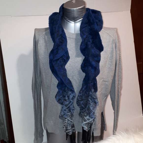 Blue cashmink ruffle scarf - Picture 3 of 6